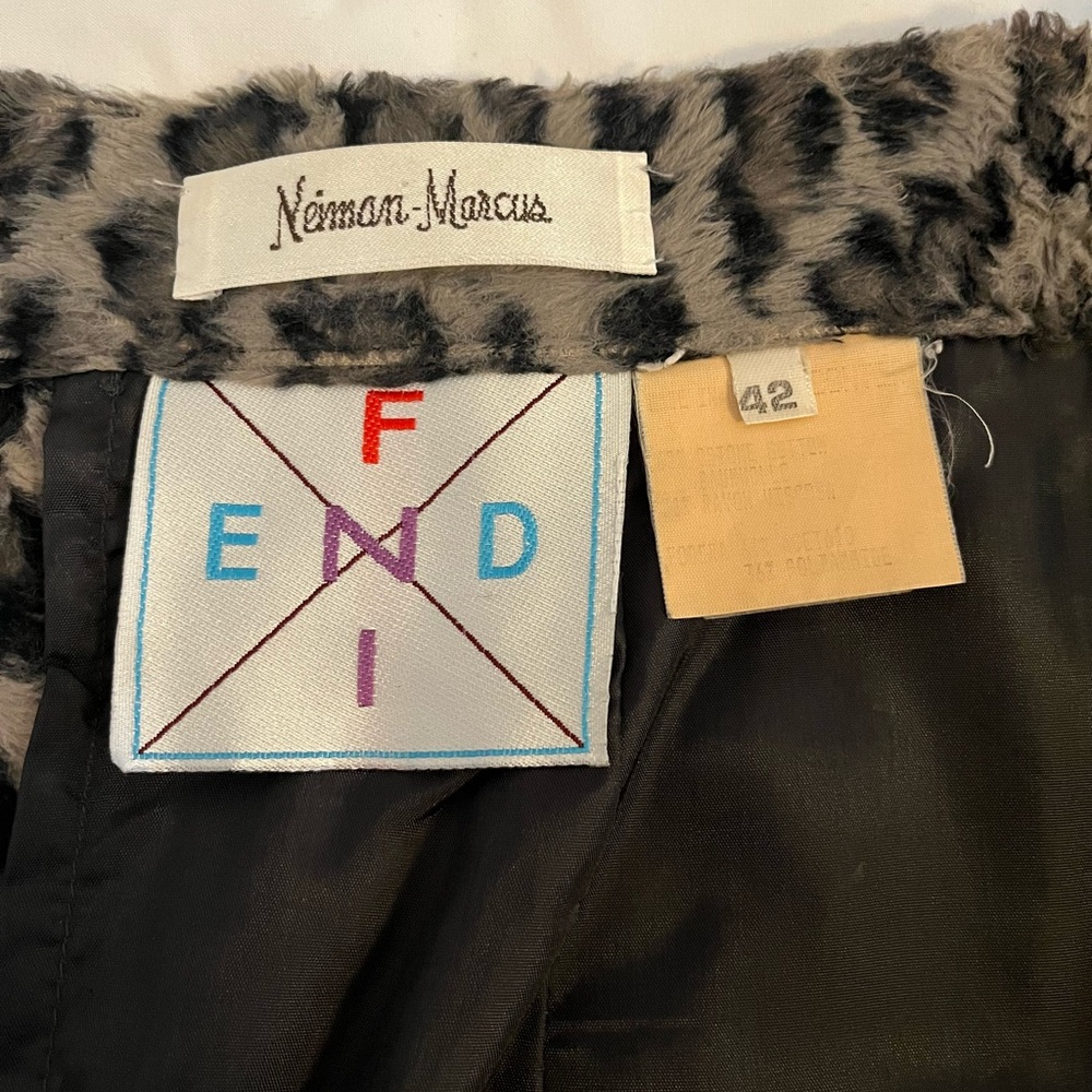 Fendi Neiman Marcus Gray and Black Leopard-Print Faux Fur Pencil Skirt - Picture 7 of 9